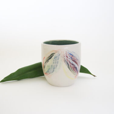 Leafy tea cup